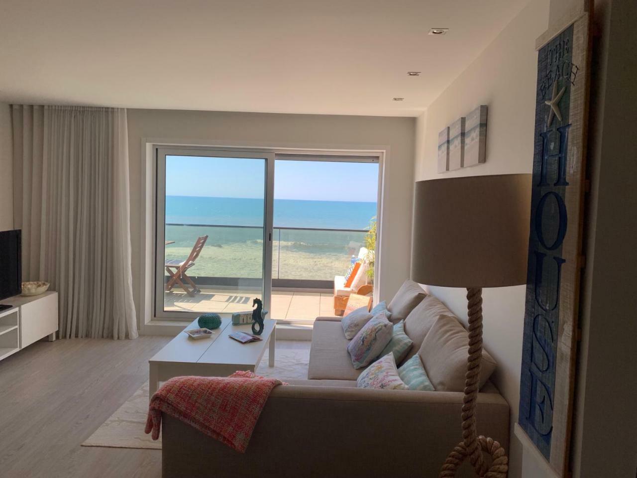 Front Beach Apartment Povoa de Varzim Ngoại thất bức ảnh