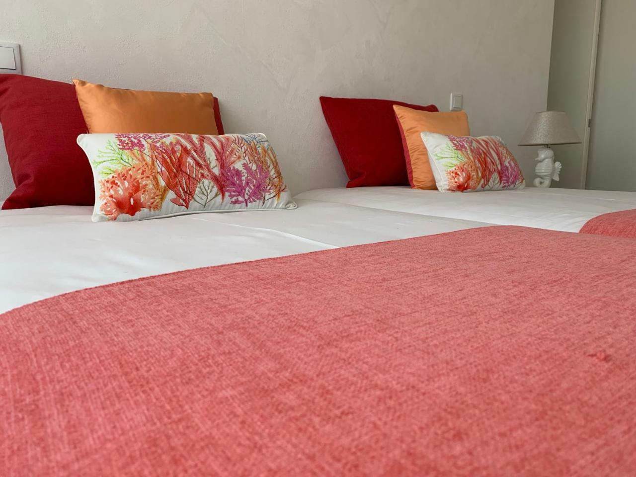 Front Beach Apartment Povoa de Varzim Ngoại thất bức ảnh
