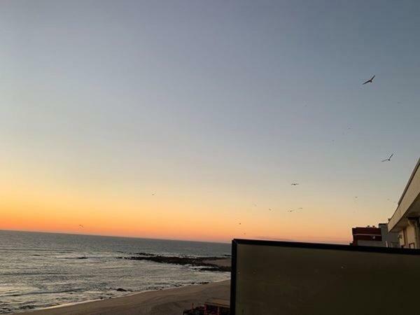 Front Beach Apartment Povoa de Varzim Ngoại thất bức ảnh
